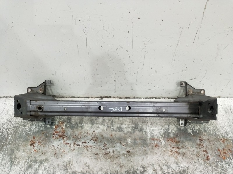 Recambio de refuerzo paragolpes delantero para mazda 6 hatchback (gg) 2.0 di (gg14) referencia OEM IAM   