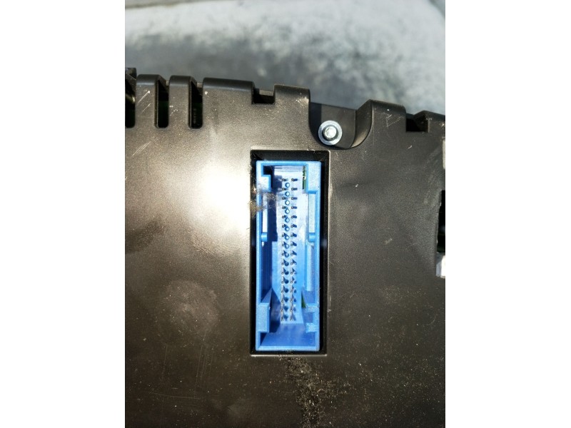 Recambio de cuadro instrumentos para volkswagen golf vi (5k1) 2.0 tdi referencia OEM IAM 5K0920870E  