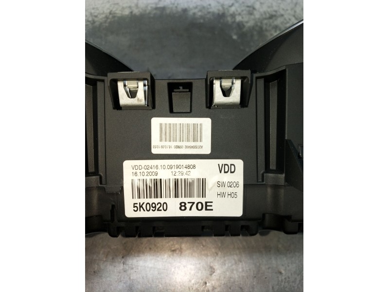Recambio de cuadro instrumentos para volkswagen golf vi (5k1) 2.0 tdi referencia OEM IAM 5K0920870E  