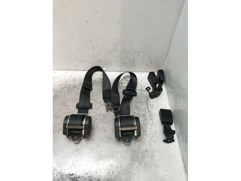 Recambio de juego cinturones trasero para seat leon sc (5f5) 1.4 tsi referencia OEM IAM  3P 