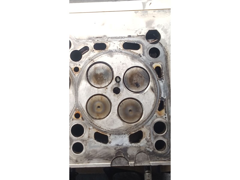 Recambio de culata para volkswagen passat b6 (3c2) 2.0 tdi 16v referencia OEM IAM 03L103373 CBA 