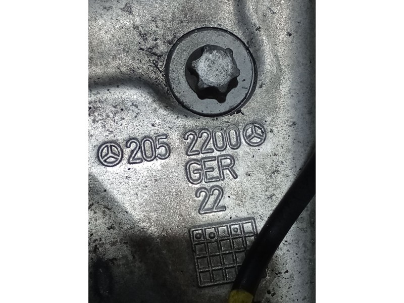 Recambio de mangueta delantera derecha para mercedes-benz clase c coupé (c205) c 220 d (205.304) referencia OEM IAM 2052200  