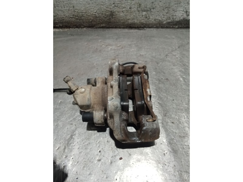 Recambio de pinza freno trasera derecha para mercedes-benz clase m (w164) ml 320 cdi 4-matic (164.122) referencia OEM IAM   