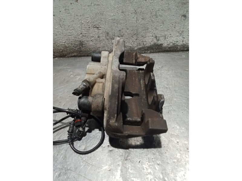 Recambio de pinza freno delantera derecha para mercedes-benz clase m (w164) ml 320 cdi 4-matic (164.122) referencia OEM IAM   