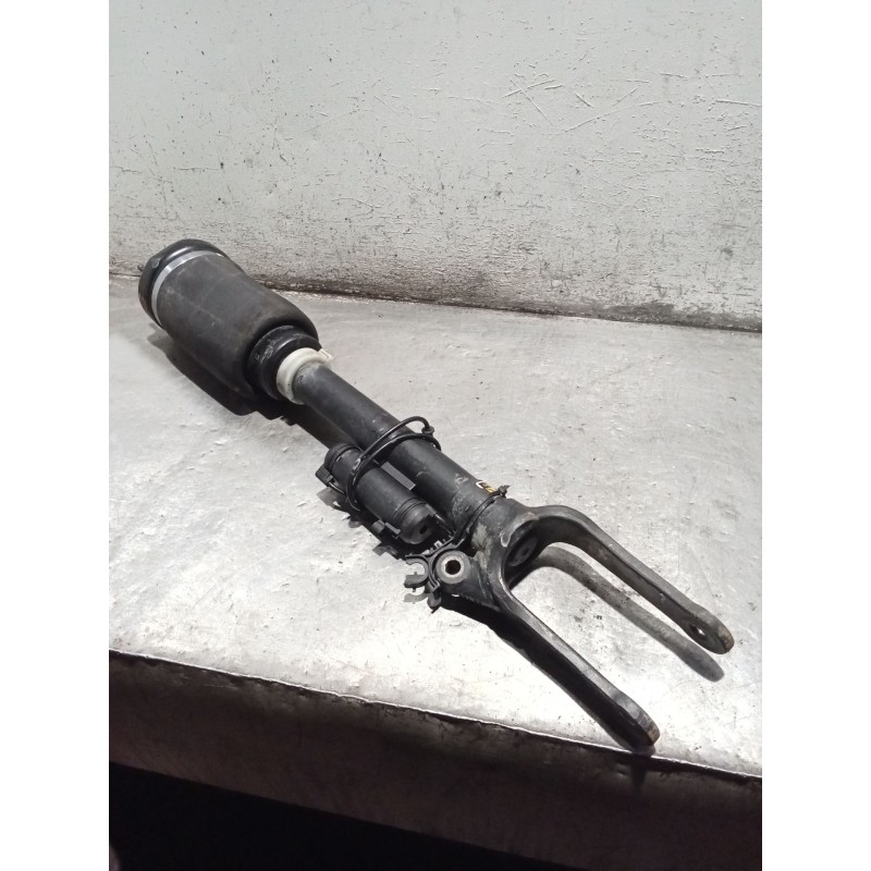 Recambio de amortiguador delantero derecho para mercedes-benz clase m (w164) ml 320 cdi 4-matic (164.122) referencia OEM IAM   