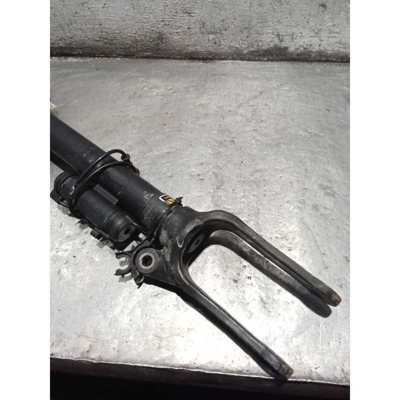 Recambio de amortiguador delantero derecho para mercedes-benz clase m (w164) ml 320 cdi 4-matic (164.122) referencia OEM IAM   