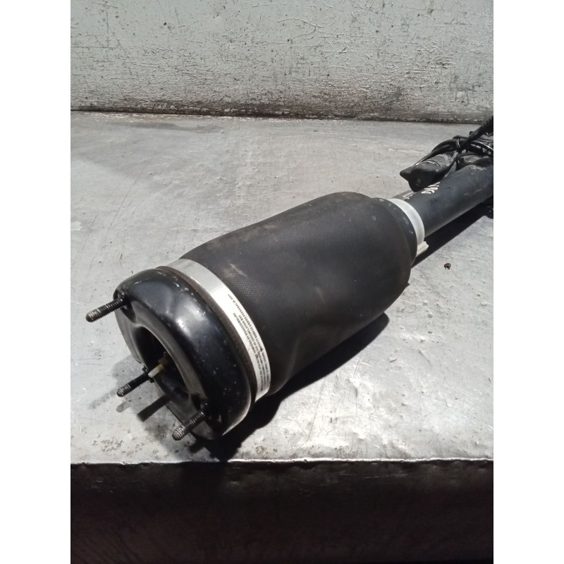 Recambio de amortiguador delantero derecho para mercedes-benz clase m (w164) ml 320 cdi 4-matic (164.122) referencia OEM IAM   