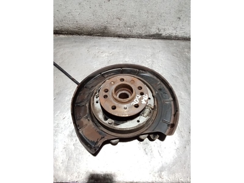 Recambio de mangueta trasera derecha para mercedes-benz clase m (w164) ml 320 cdi 4-matic (164.122) referencia OEM IAM 7324  