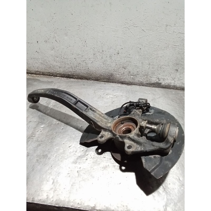 Recambio de mangueta delantera izquierda para mercedes-benz clase m (w164) ml 320 cdi 4-matic (164.122) referencia OEM IAM 02060