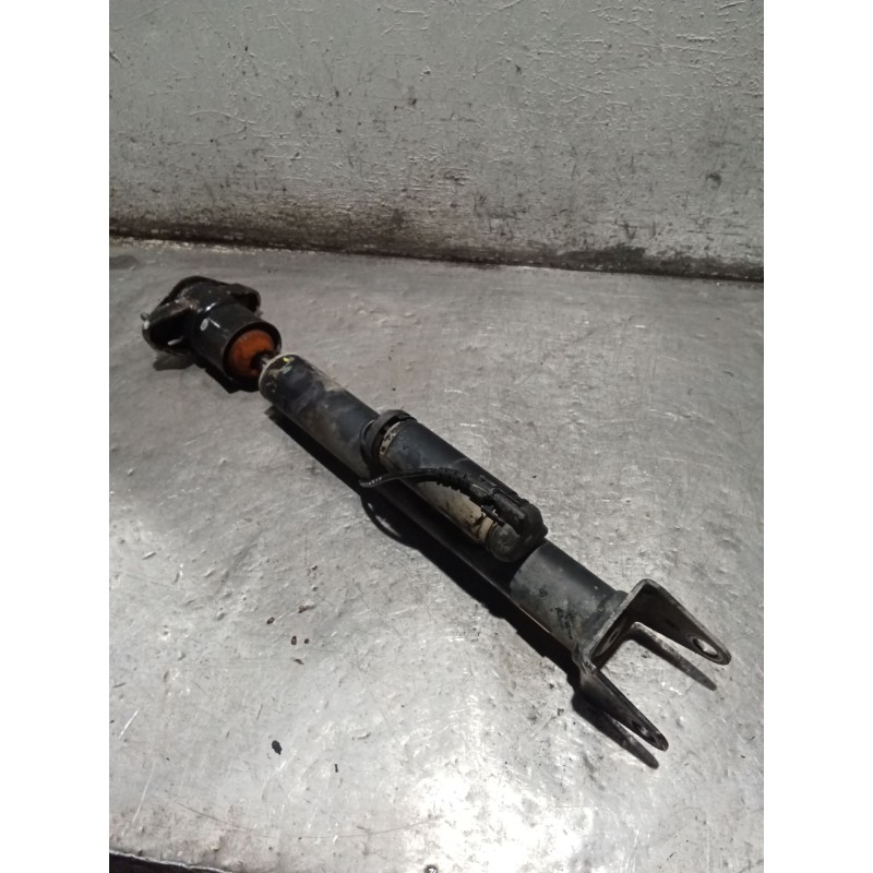 Recambio de amortiguador trasero derecho para mercedes-benz clase m (w164) ml 320 cdi 4-matic (164.122) referencia OEM IAM   
