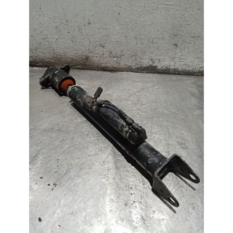 Recambio de amortiguador trasero izquierdo para mercedes-benz clase m (w164) ml 320 cdi 4-matic (164.122) referencia OEM IAM   