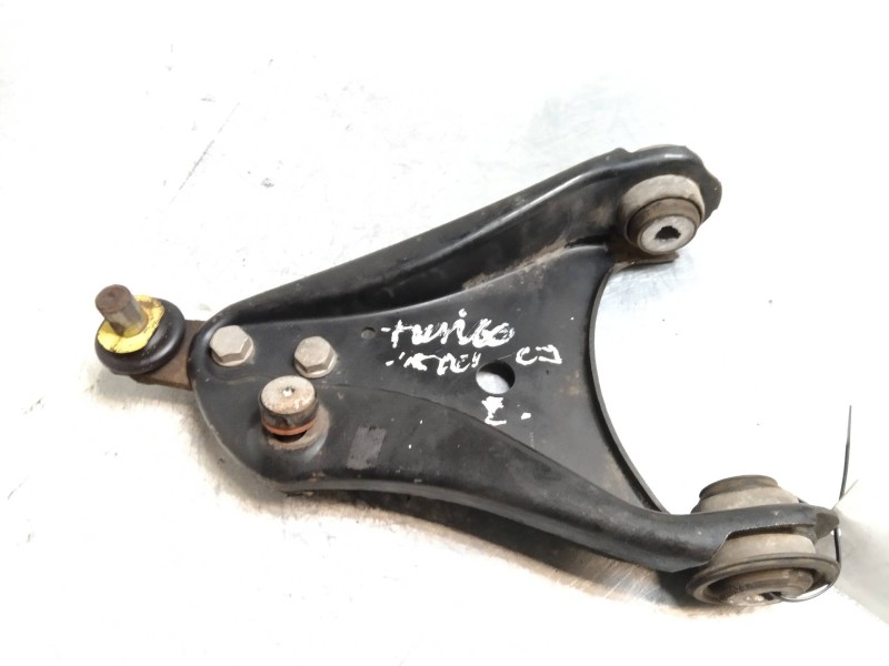 Recambio de brazo suspension inferior delantero izquierdo para renault twingo 1.5 dci diesel referencia OEM IAM   