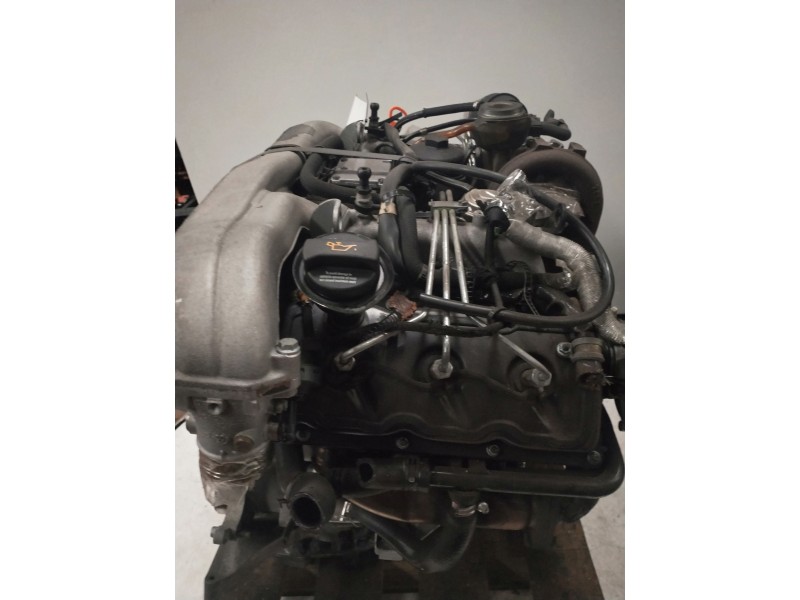Recambio de motor completo para audi a4 avant (8e) 2.5 v6 24v tdi referencia OEM IAM BFC 036024 