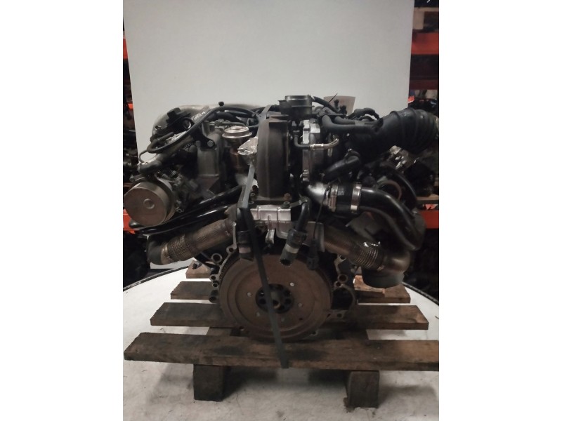 Recambio de motor completo para audi a4 avant (8e) 2.5 v6 24v tdi referencia OEM IAM BFC 036024 