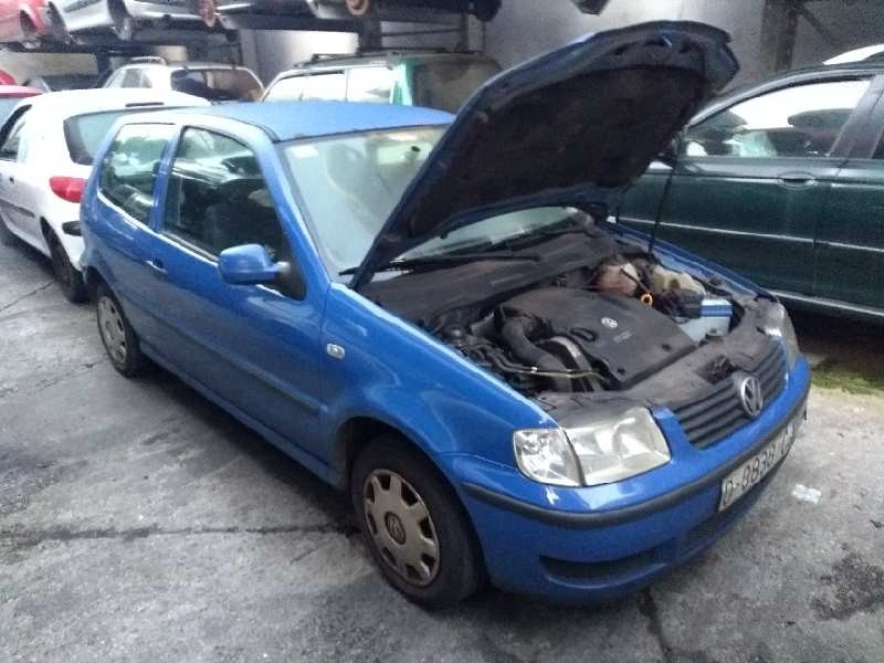 volkswagen polo berlina (6n2) del año 2000