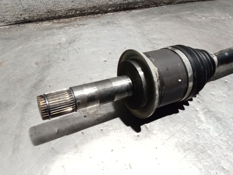Recambio de transmision trasera izquierda para mercedes-benz clase m (w164) ml 320 cdi 4-matic (164.122) referencia OEM IAM A164