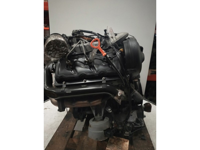 Recambio de motor completo para audi a4 avant (8e) 2.5 v6 24v tdi referencia OEM IAM BFC 036024 