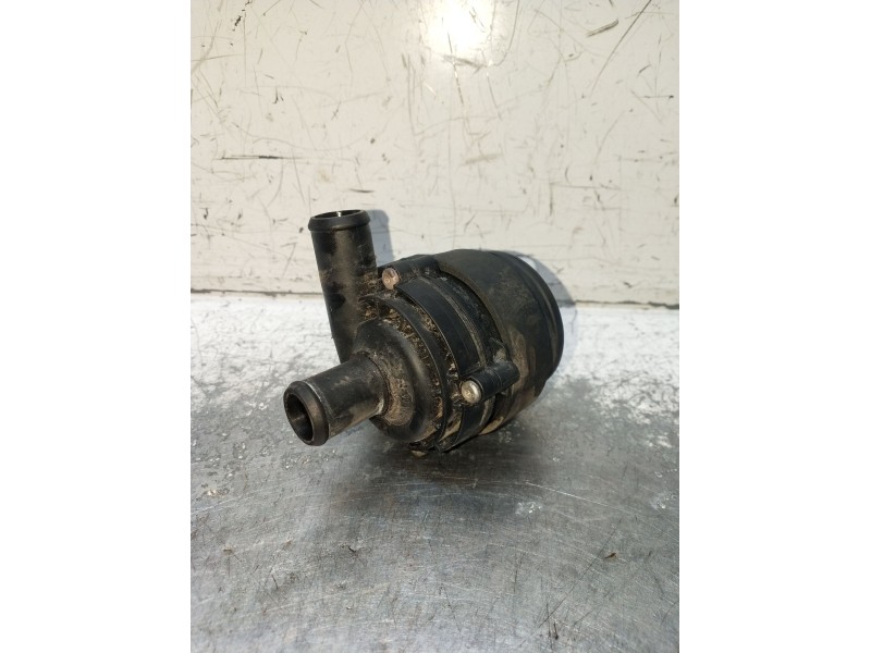 Recambio de bomba agua para mercedes-benz clase m (w164) ml 320 cdi 4-matic (164.122) referencia OEM IAM A2118350028 5130591183 