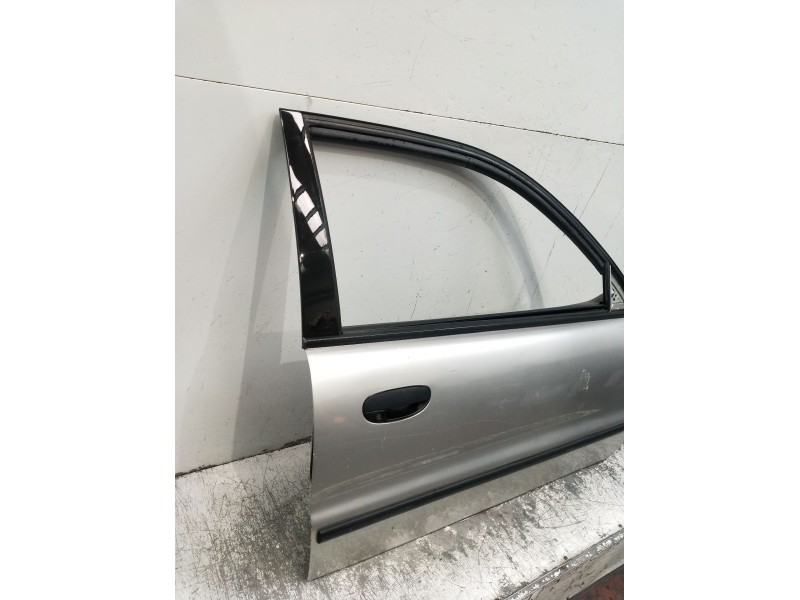 Recambio de puerta delantera derecha para daewoo lanos (klat) 1.6 16v referencia OEM IAM  5P 