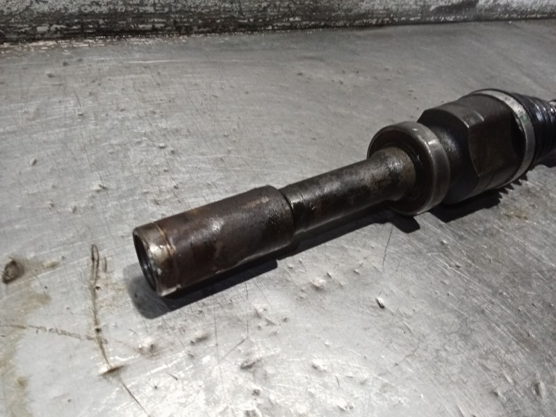 Recambio de transmision delantera derecha para renault laguna ii (bg0/1_) 1.8 16v (bg0b, bg0c, bg0j, bg0m, bg0v) referencia OEM 