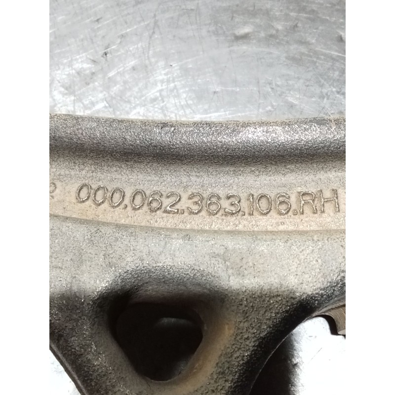 Recambio de brazo suspension inferior trasero derecho para mercedes-benz clase m (w164) ml 320 cdi 4-matic (164.122) referencia 