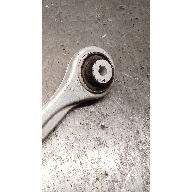 Recambio de brazo suspension superior delantero izquierdo para audi q5 (fyb, fyg) 2.0 tdi quattro referencia OEM IAM 4M0407505B 