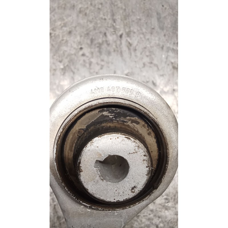 Recambio de brazo suspension superior delantero izquierdo para audi q5 (fyb, fyg) 2.0 tdi quattro referencia OEM IAM 4M0407505B 