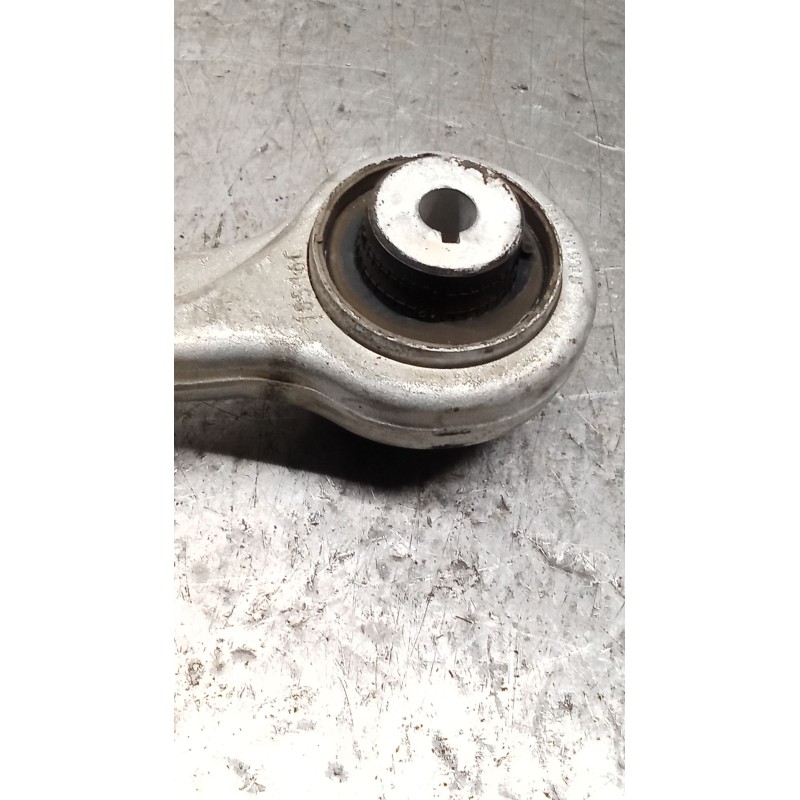Recambio de brazo suspension superior delantero derecho para audi q5 (fyb, fyg) 2.0 tdi quattro referencia OEM IAM   