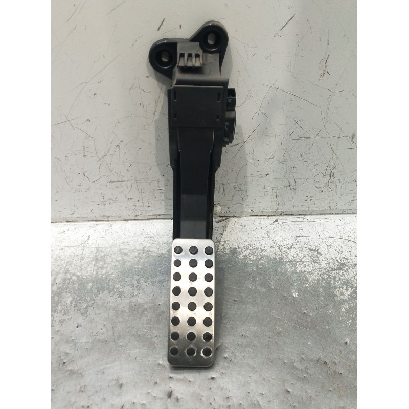 Recambio de potenciometro pedal para mercedes-benz clase m (w164) ml 320 cdi 4-matic (164.122) referencia OEM IAM A1643000104 05
