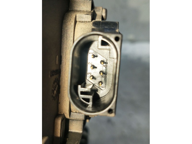 Recambio de potenciometro pedal para mercedes-benz clase m (w164) ml 320 cdi 4-matic (164.122) referencia OEM IAM A1643000104 05