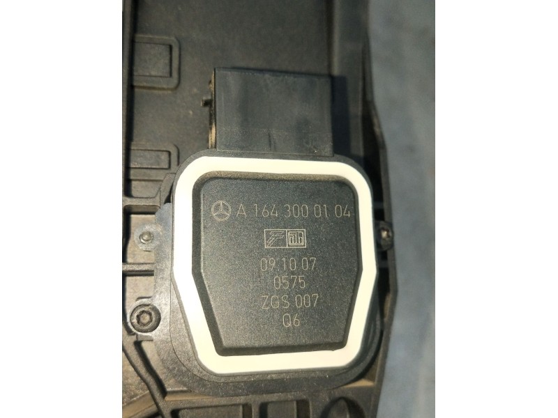 Recambio de potenciometro pedal para mercedes-benz clase m (w164) ml 320 cdi 4-matic (164.122) referencia OEM IAM A1643000104 05