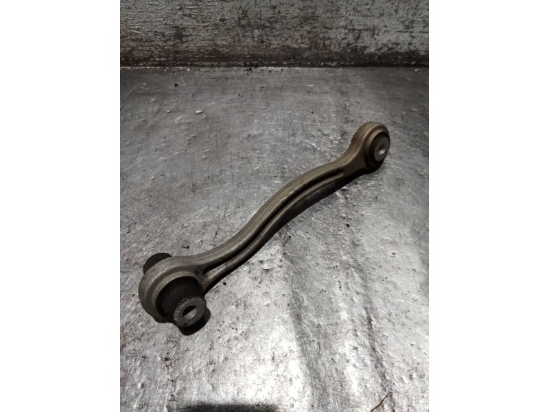 Recambio de brazo suspension inferior trasero izquierdo para mercedes-benz clase c coupé (c205) c 220 d (205.304) referencia OEM