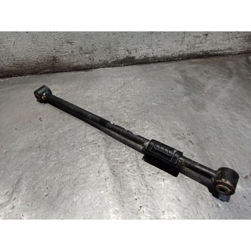 Recambio de brazo suspension superior trasero izquierdo para mercedes-benz clase m (w164) ml 320 cdi 4-matic (164.122) referenci