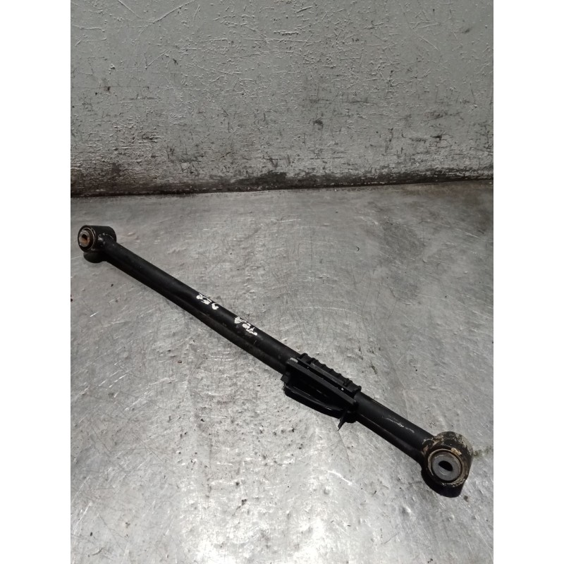 Recambio de brazo suspension superior trasero derecho para mercedes-benz clase m (w164) ml 320 cdi 4-matic (164.122) referencia 
