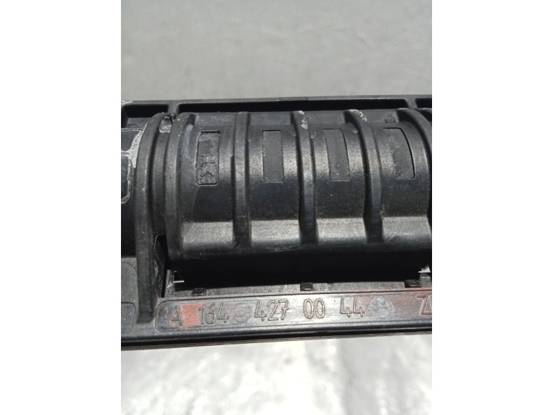 Recambio de brazo suspension superior trasero derecho para mercedes-benz clase m (w164) ml 320 cdi 4-matic (164.122) referencia 