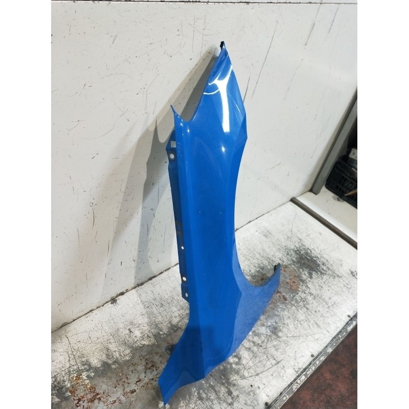 Recambio de aleta delantera derecha para audi a3 sportback (8ya, 8yf) 35 tdi referencia OEM IAM   VER FOTOS