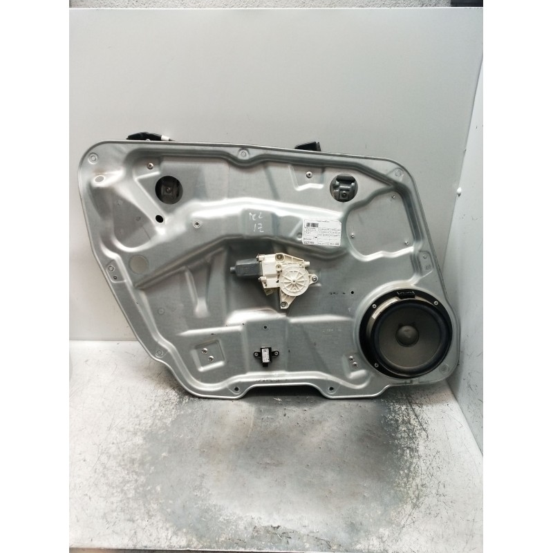 Recambio de elevalunas delantero izquierdo para mercedes-benz clase m (w164) ml 320 cdi 4-matic (164.122) referencia OEM IAM A25