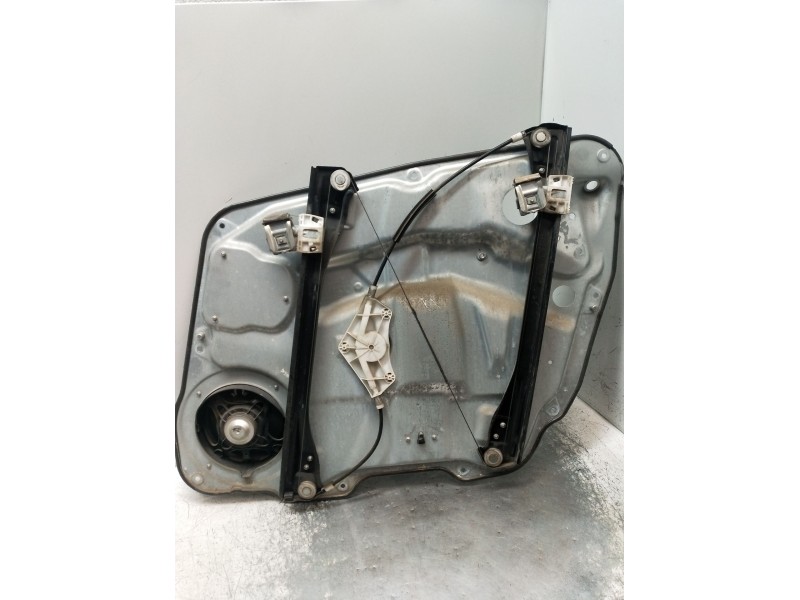 Recambio de elevalunas delantero izquierdo para mercedes-benz clase m (w164) ml 320 cdi 4-matic (164.122) referencia OEM IAM A25
