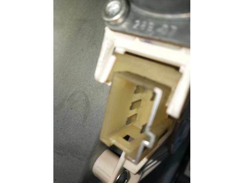 Recambio de elevalunas delantero izquierdo para mercedes-benz clase m (w164) ml 320 cdi 4-matic (164.122) referencia OEM IAM A25