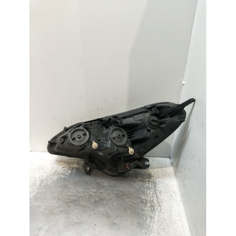 Recambio de faro derecho para opel corsa e (x15) 1.3 cdti (08, 68) referencia OEM IAM 13381336RH 1EF01183002 