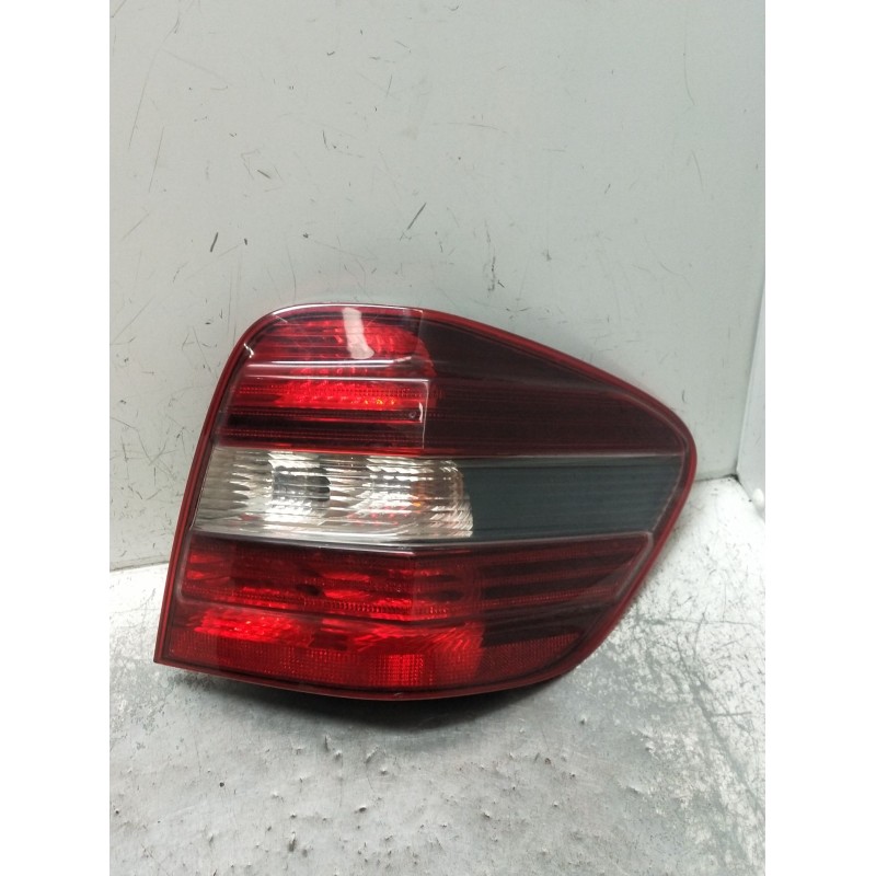 Recambio de piloto trasero derecho para mercedes-benz clase m (w164) ml 320 cdi 4-matic (164.122) referencia OEM IAM   