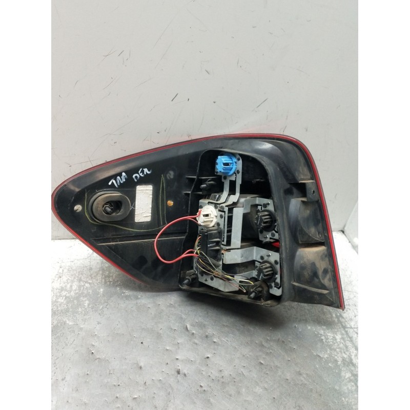 Recambio de piloto trasero derecho para mercedes-benz clase m (w164) ml 320 cdi 4-matic (164.122) referencia OEM IAM   