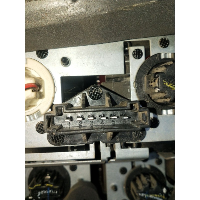 Recambio de piloto trasero izquierdo para mercedes-benz clase m (w164) ml 320 cdi 4-matic (164.122) referencia OEM IAM   