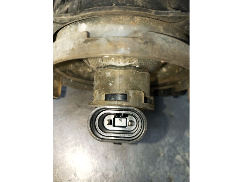 Recambio de faro antiniebla izquierdo para opel corsa e (x15) 1.3 cdti (08, 68) referencia OEM IAM 13253625 662588537 