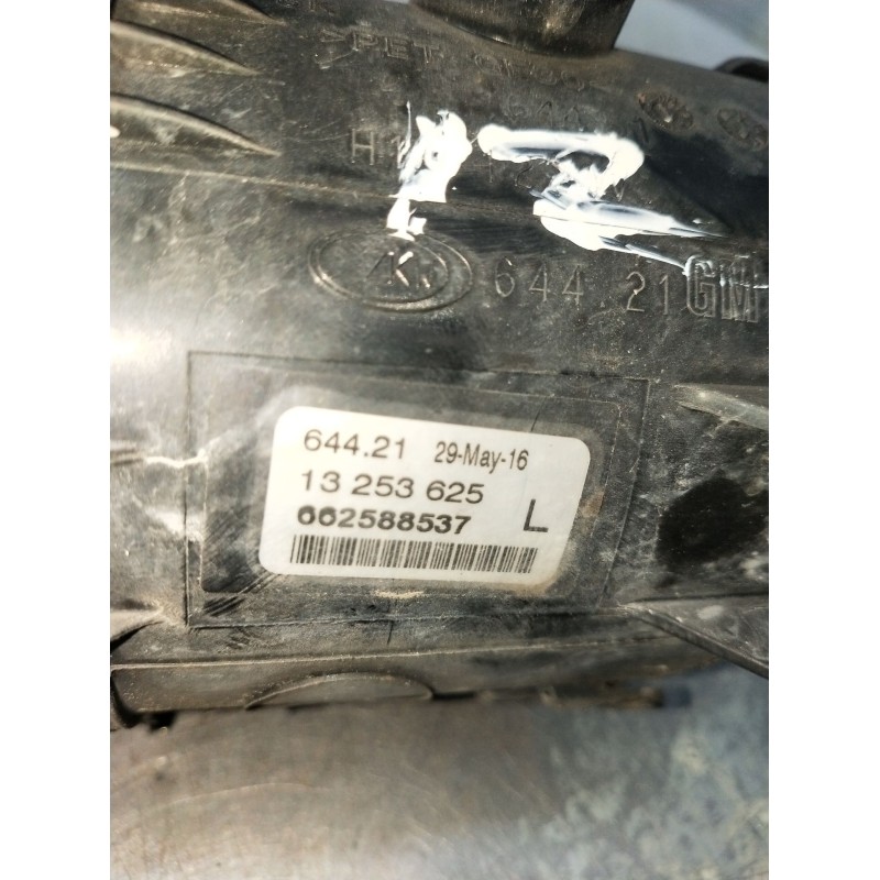 Recambio de faro antiniebla izquierdo para opel corsa e (x15) 1.3 cdti (08, 68) referencia OEM IAM 13253625 662588537 