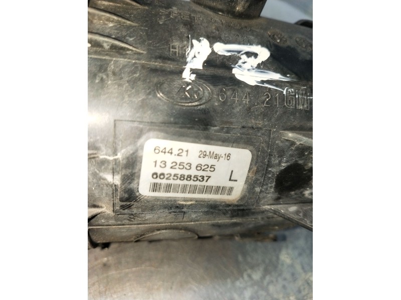 Recambio de faro antiniebla izquierdo para opel corsa e (x15) 1.3 cdti (08, 68) referencia OEM IAM 13253625 662588537 