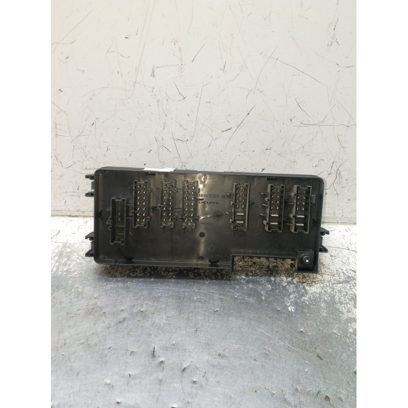 Recambio de caja reles / fusibles para mercedes-benz clase m (w164) ml 320 cdi 4-matic (164.122) referencia OEM IAM A1645403072 