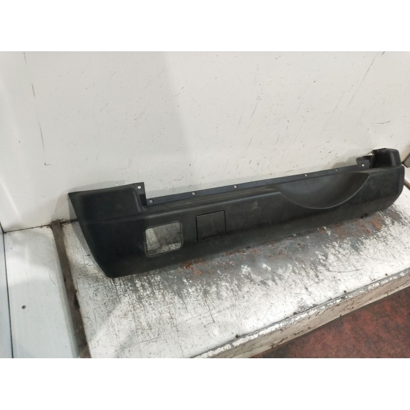 Recambio de paragolpes trasero para mitsubishi montero io i (h6_w, h7_w) 1.8 gdi (h66w, h76w) referencia OEM IAM MIRAR FOTOS  