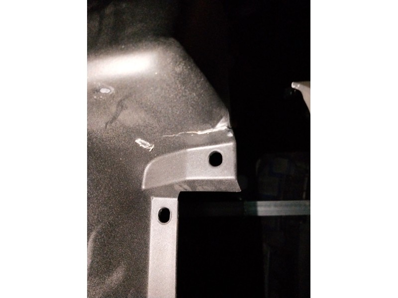 Recambio de paragolpes trasero para mitsubishi montero io i (h6_w, h7_w) 1.8 gdi (h66w, h76w) referencia OEM IAM MIRAR FOTOS  