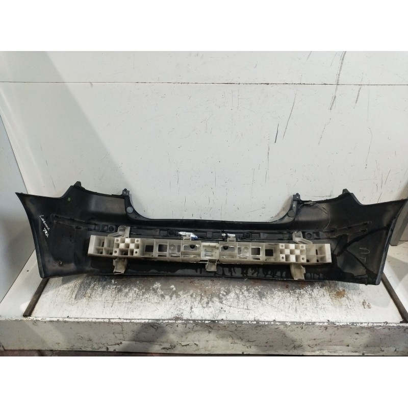 Recambio de paragolpes trasero para renault laguna ii (bg0/1_) 1.8 16v (bg0b, bg0c, bg0j, bg0m, bg0v) referencia OEM IAM   VER F